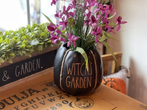 Rae Dunn Magenta Witch´s Garden Black Pumpkin Shaped Halloween Planter