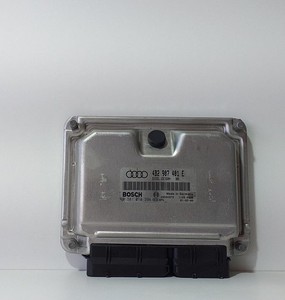 4B2907401E ECU-MOTORSTEUERGERÄT UCE MOTORSTEUERGERÄT / R / 73114 / 167893 FÜR AU