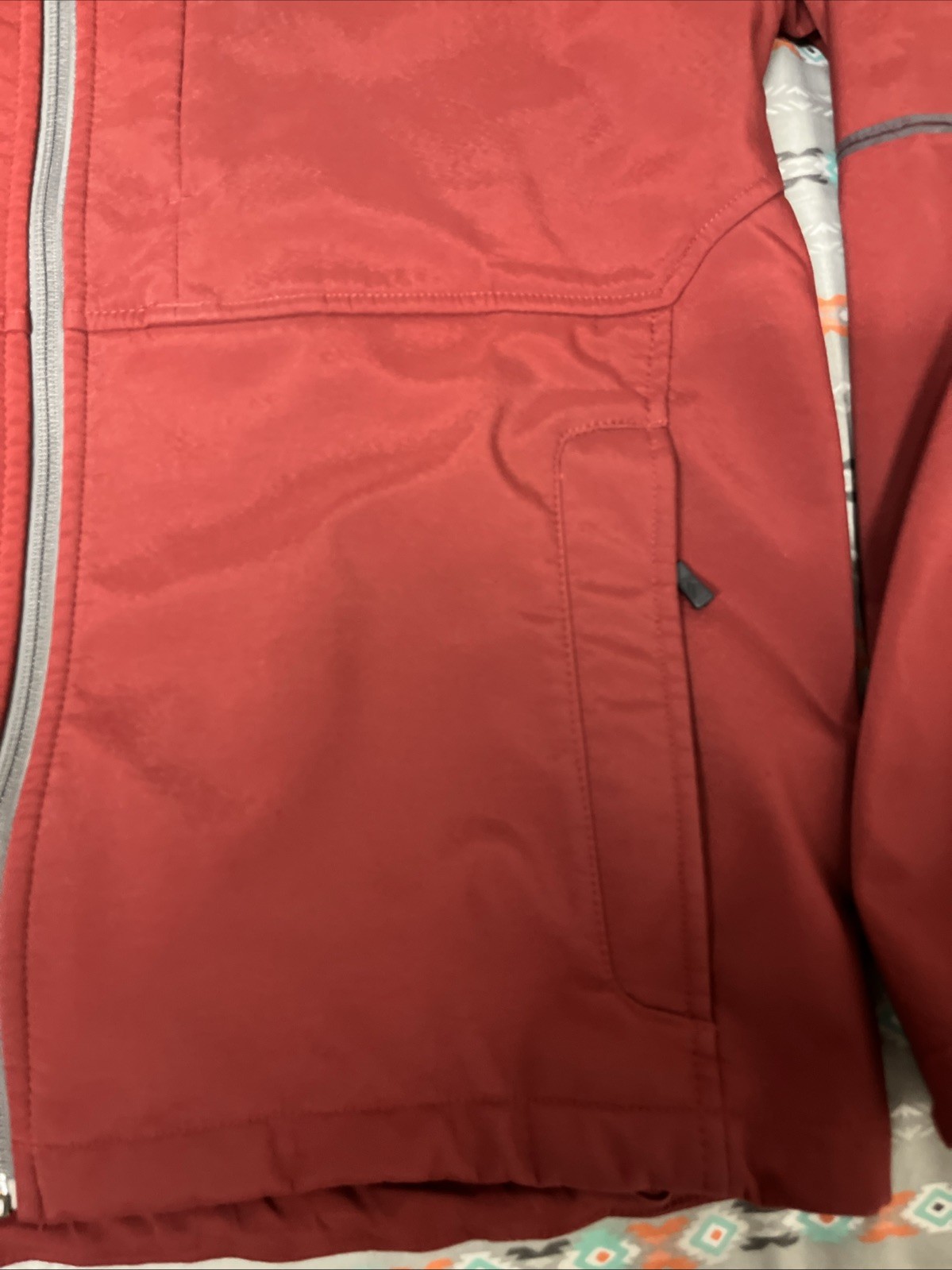 Men's Large Alpine Design Red Softshell Jacket - image 4