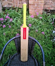 Cricket Bat Size 5.5. Authentic Graynicols Top Quality Bat.