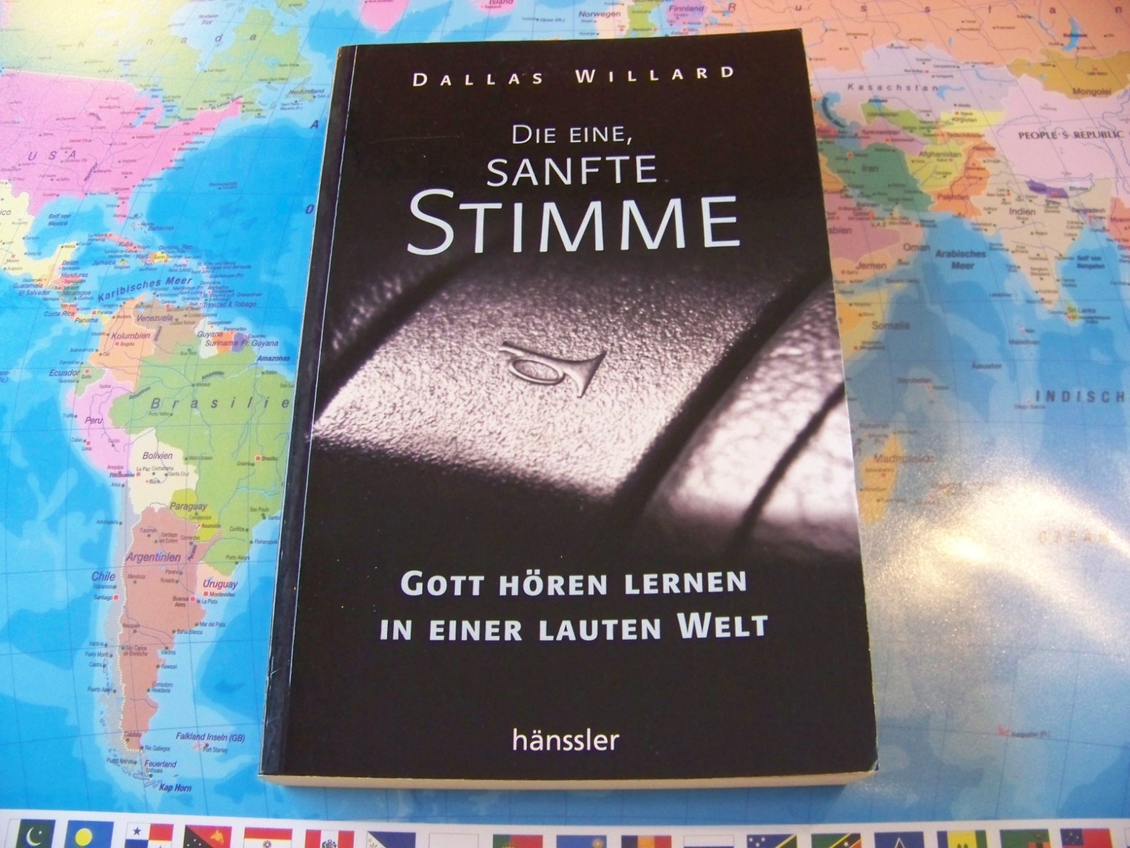 Die eine sanfte Stimme Gott hören lernen in einer lauten Welt WILLARD | RELIGION