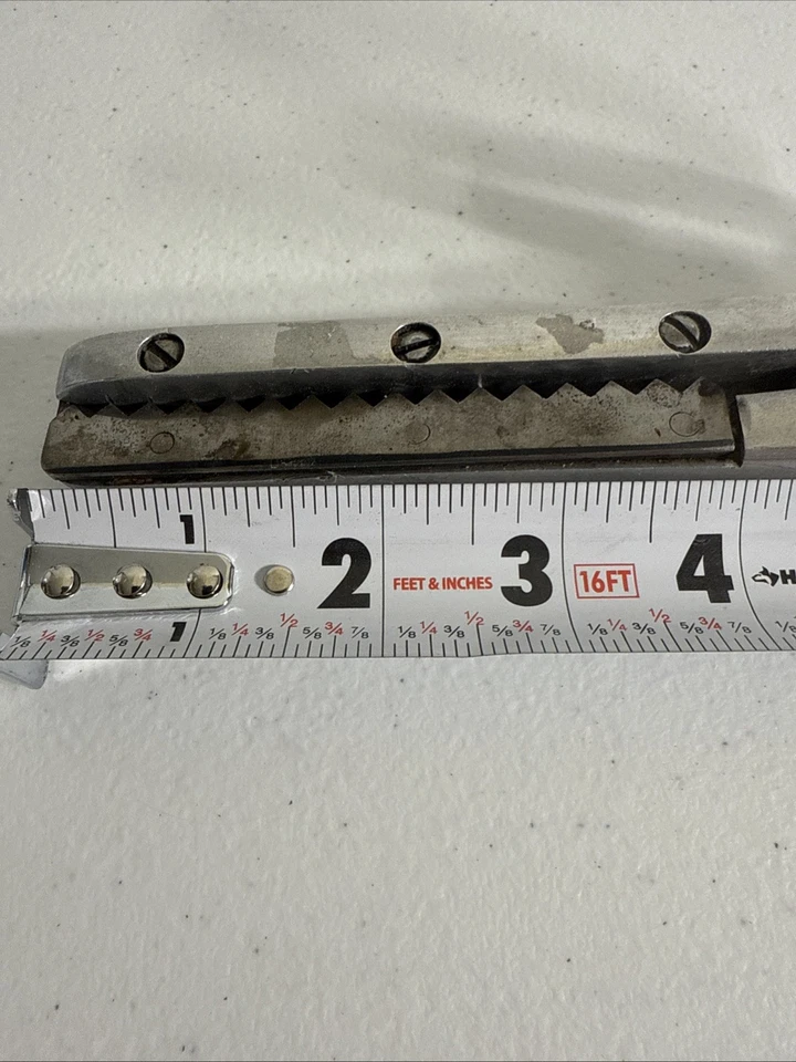 Vtg Le Bec Scissors 4” Blade Pinking Shears 10” Length Chrome Plated~fm Germany - Image 4 of 4