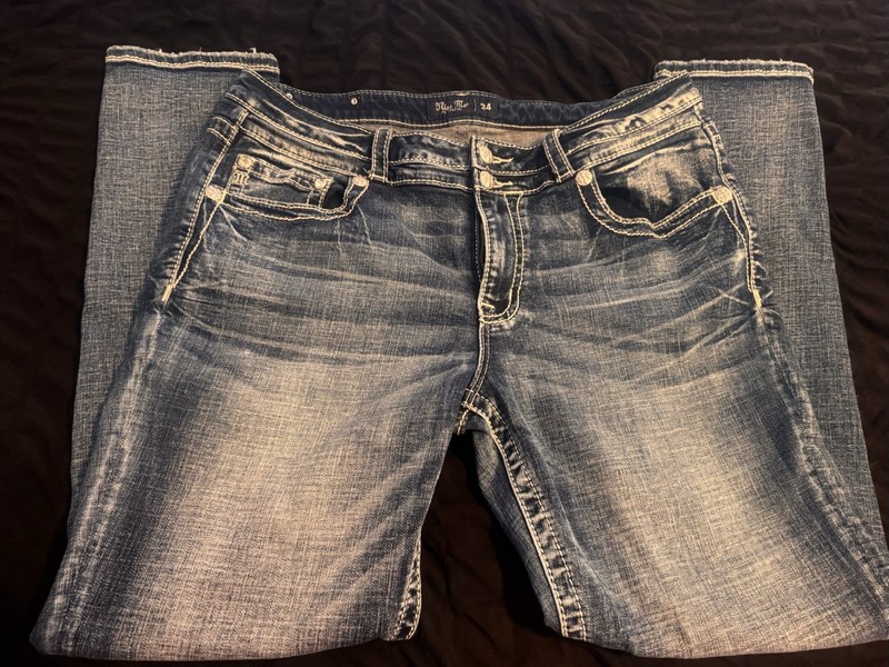 Miss Me Skinny Jeans NEW