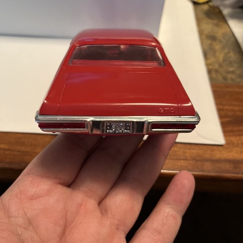 1970 Pontiac GTO Plastic Promo Model 1/25 Scale Red - Picture 8 of 10