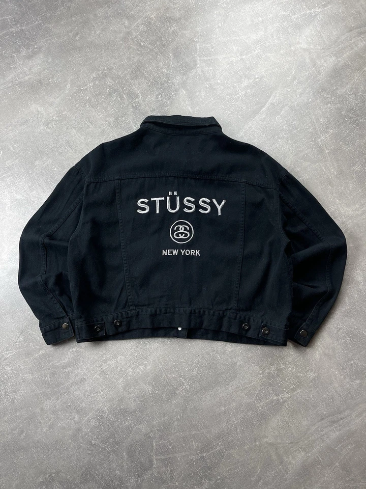 Джинсовая черная куртка Stüssy NYLTLA с логотипом New York укороченный покрой — начало 2000-х размер 14 - Изображение 2 из 4