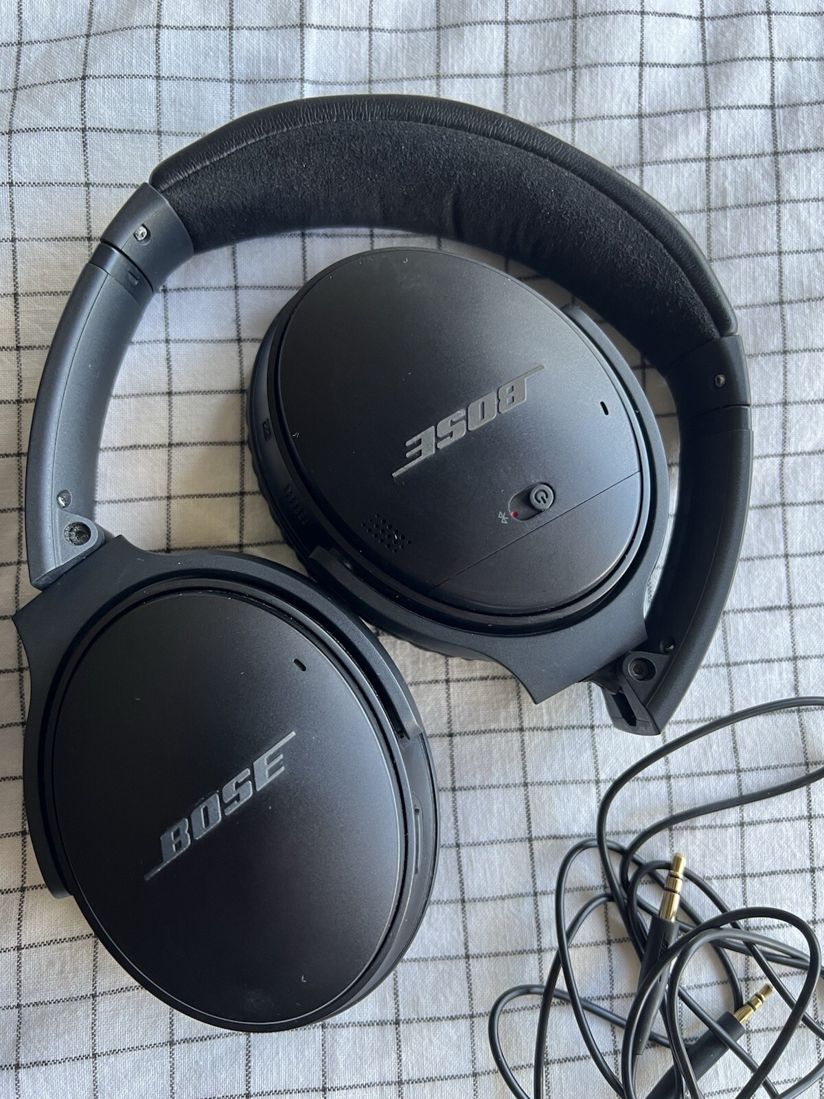 Bose QuietComfort 35 II Bluetooth Wireless Over-Ear Headphones - Black-image