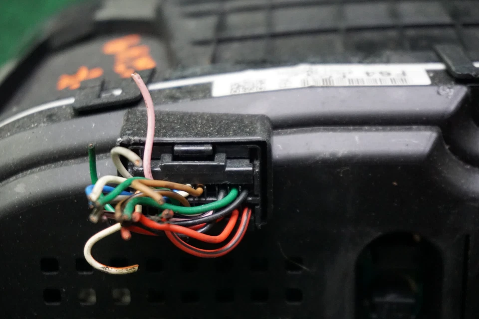 2011 HYUNDAI GENESIS COUPE Speedometer Gauge Cluster OEM 940112M090 40,400K MI - Imagem 4 de 4