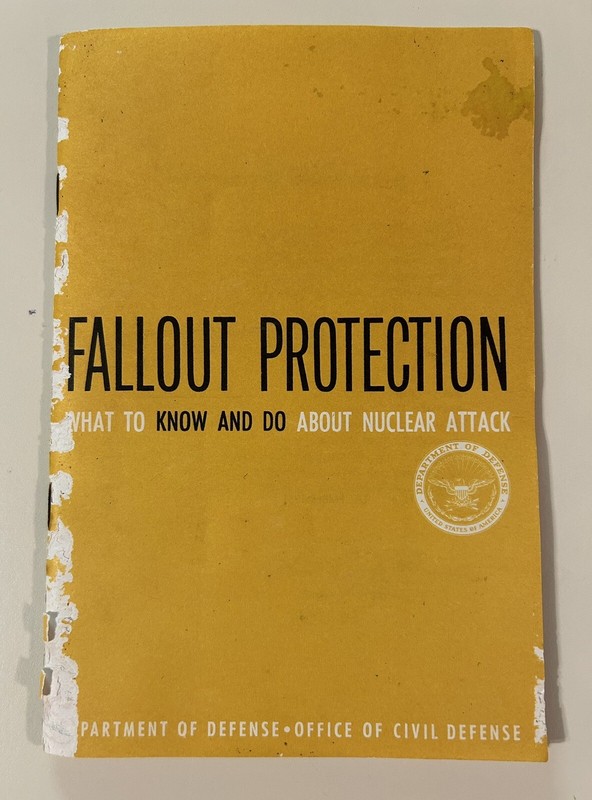 Booklet Fallout Protection Plan US Department Of Defense 1961 Original Cold War