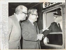 1973 Press Photo New York Governor Nelson Rockefeller examines new train cars