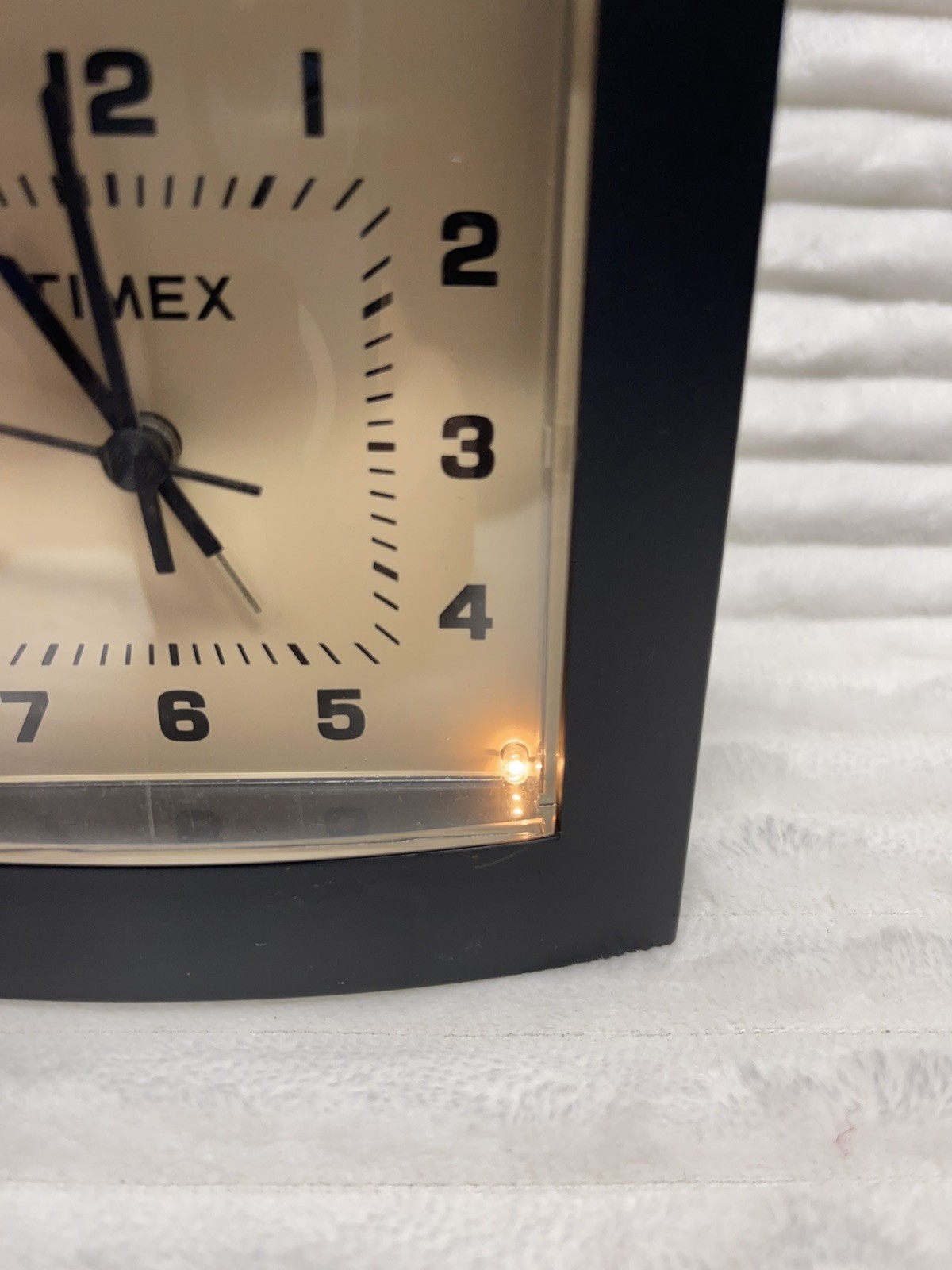 Vintage Timex Easy Reader Black Quartz Alarm Clock W/Snooze Working Desk Clock