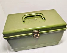 Vintage Sewing Box Green With Tray Wil-Hold Wilson 9 3/4” x 6” X 5 1/2”- See Pic