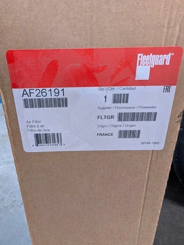 Fleetguard Air Filter Primary - AF26191 - new in box