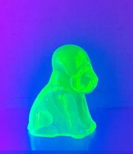 Boyd Uranium Glass Pooche Dog Figurine Sunshine #174 Vaseline Glass