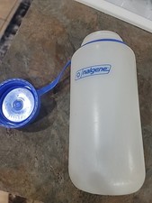 Vintage Nalgene 32 oz. Ultralite HPDE Wide Mouth Water Bottle White Screw Top