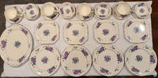 Discontinued Homer Laughlin Eggshell Georgian Nosegay Pattern Service for 4+ EUC