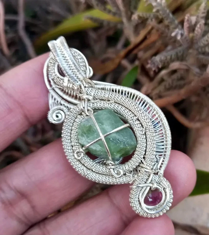 Sterling Silver Wire Wrap Pendant Peridot Pendant Wire Wrapped Pendant Jewelry - Image 3 of 4