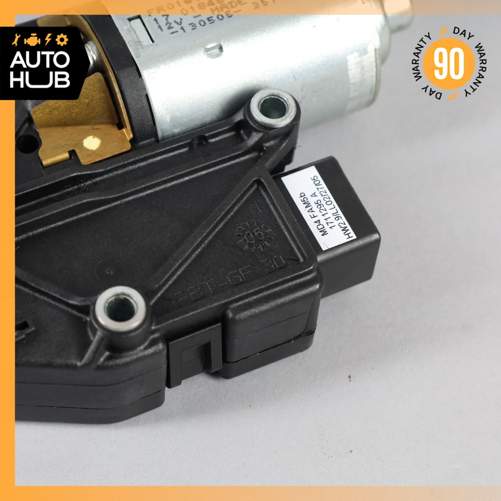 03-13 Maserati Quattroporte M139 Sunroof Sun Roof Motor 6117026 OEM