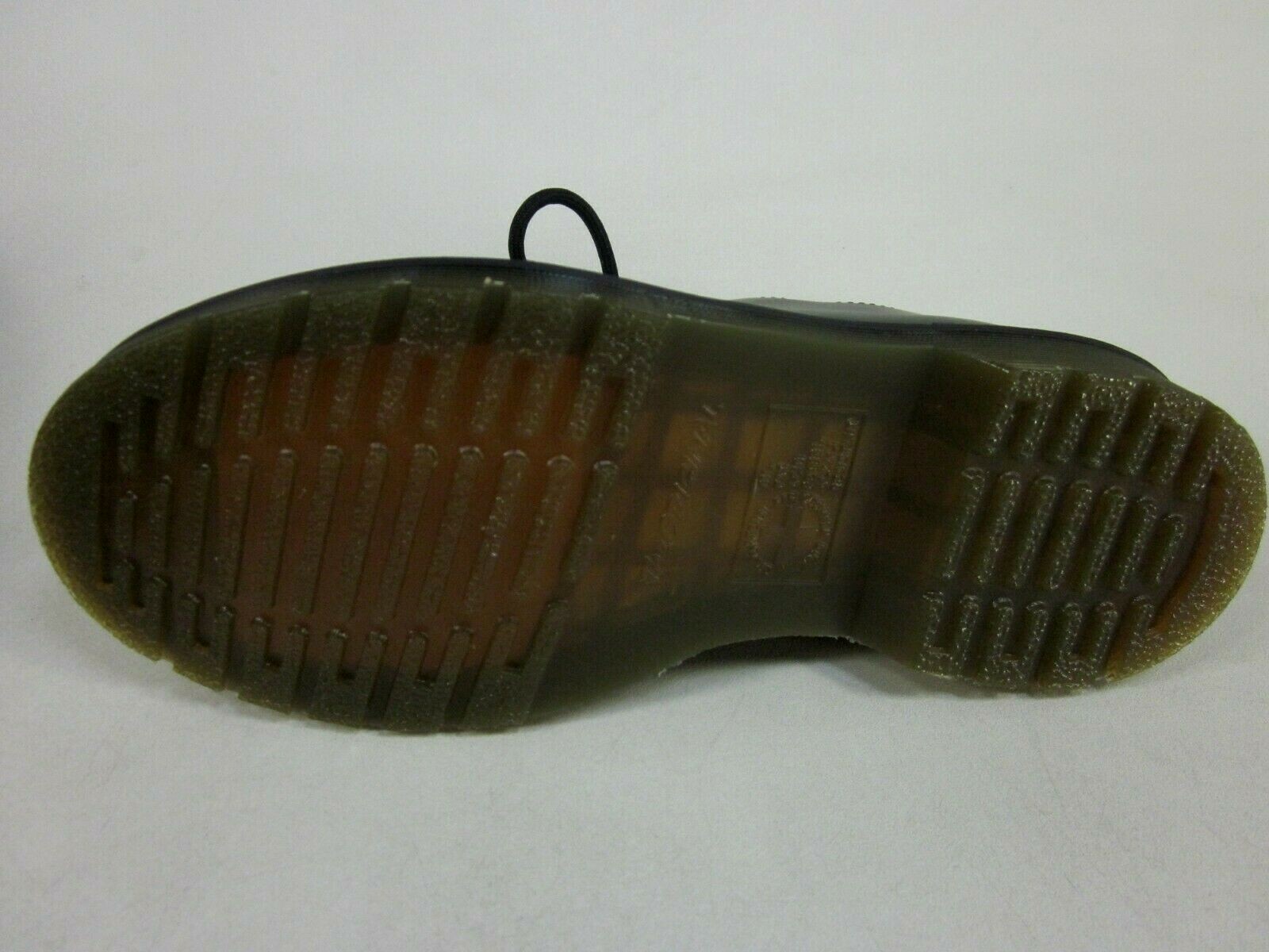 dr martens airwair 1461