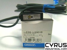 OMRON E3S-LS3C1D Reflective Optical Sensor 1.181" (30mm) NPN - Dark-ON/Light-ON 
