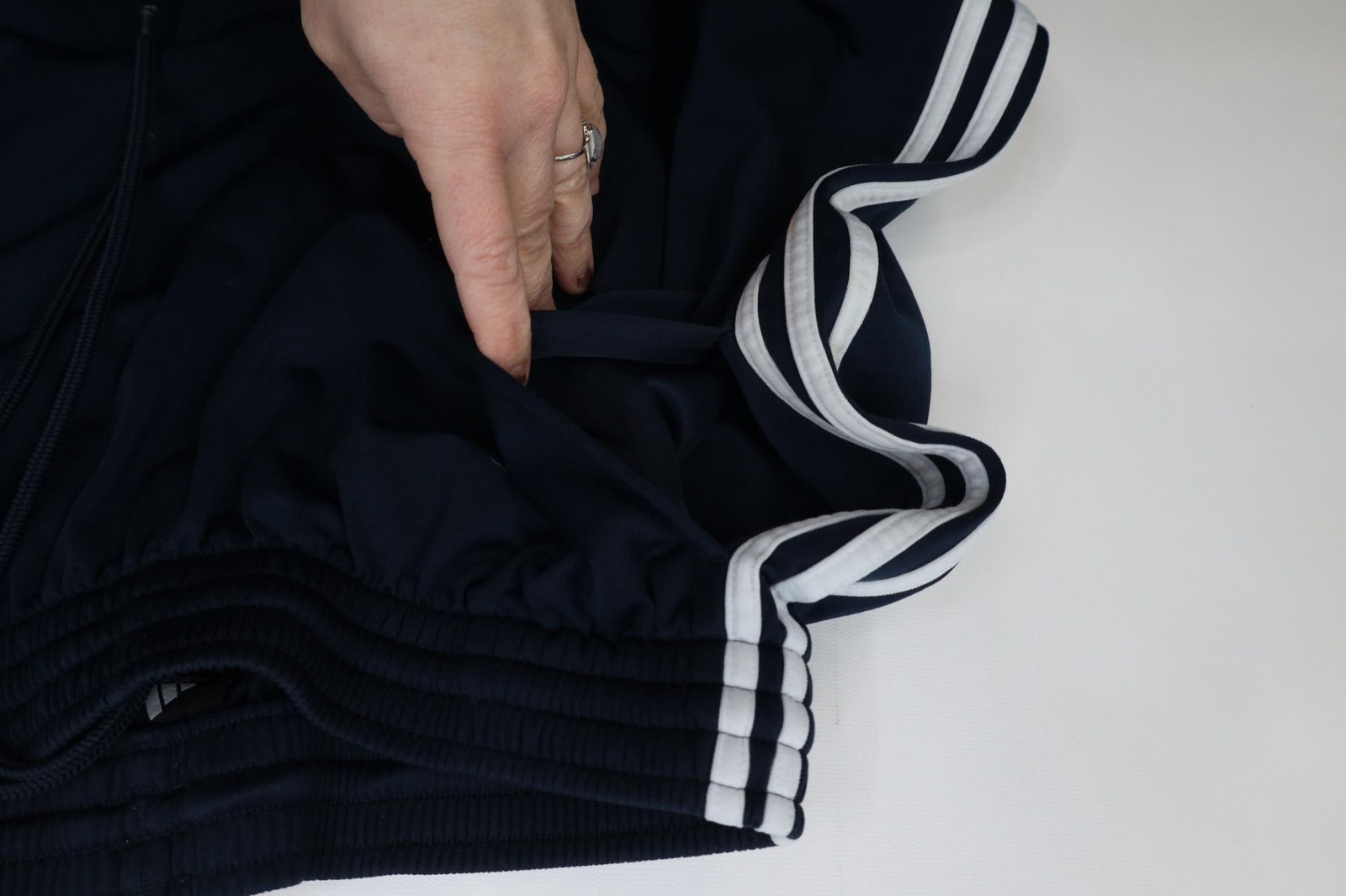 Vintage Y2K Adidas Mens XL Faded Striped Wide Leg Sweatpants Pants Navy Blue thumbnail 6