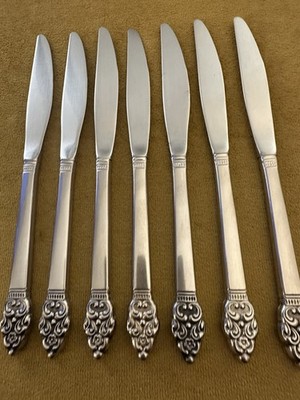 (7) DINNER KNIVES Oneida  VINLAND  Satin Stainless Community