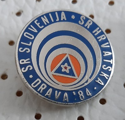 Civil Defense Red Cross DRAVA 1984  SLOVENIA Croatia ex Yugoslavia pin