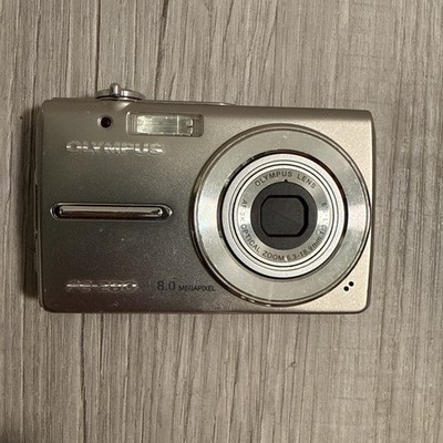 Olympus FE-280 Silver 8.0MP Digital Camera 3x Optical Zoom Vintage Digicam AS-IS