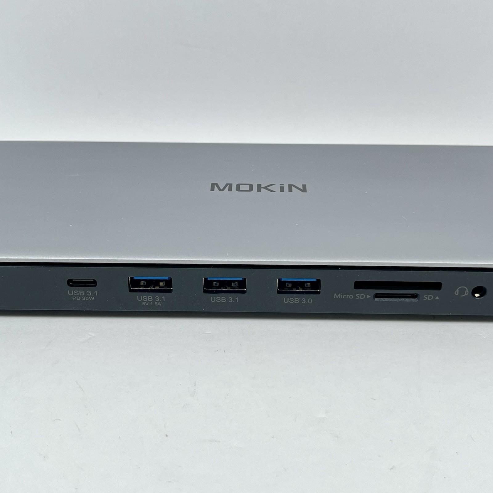 MOKiN 15-in-1 Thunderbolt 4 40Gbps Docking Station Triple 4K Display - MOTB0101