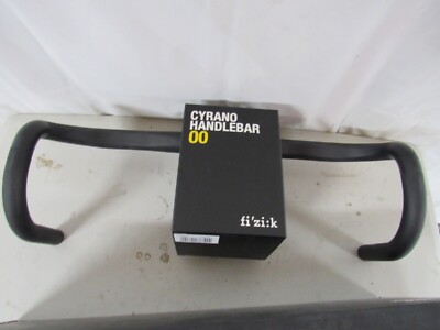 fi'zi:k(フィジーク) Cyrano 00 SNAKE 420mm Amazon | Fizik(フィジーク) Cyrano 00 ブル ドロップハンドル