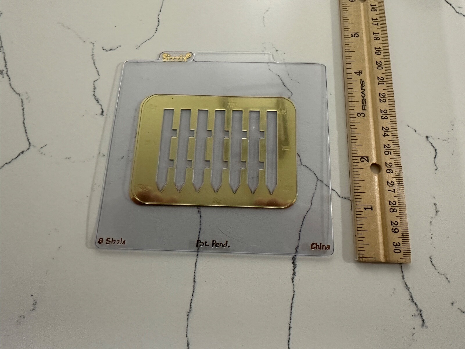 Sizzix Simple Impressions Brass Embossing Folder -- Fence, Picket  38-9530