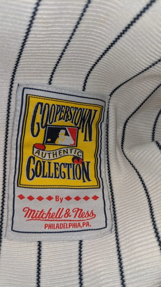 Mitchell & Ness Cooperstown Collection Twins Harmon Killebrew #3 Jersey Mens XL - Image 4 of 4