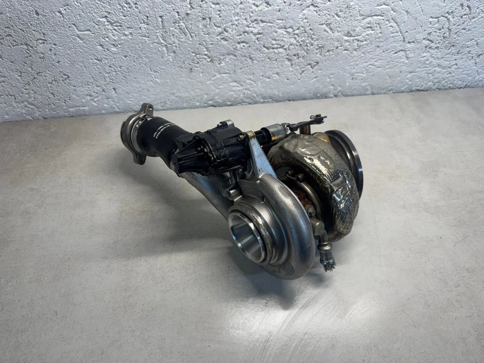 Turbolader Links Aston Martin DB11 5.2L V12 OEM HY53-9G438-AB - Bild 2 von 4