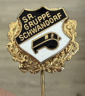 alte Ehrennadel von der Schiedsrichtergruppe Schwandorf emailliert