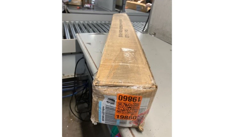 Sombrilla de playa a rayas de 6,5 pies con flecos, UPF 50+ parasol, inclinación ajustable Foto 3 de 3