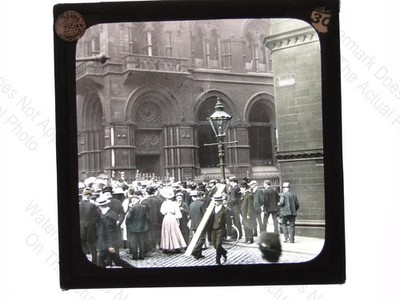 Bank Street Crowd 1900s Magic Lantern Slide