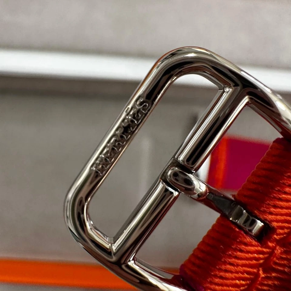 Hermes Apple Watch Band Series 6 40mm Pink Leather Used - Image 3 of 4