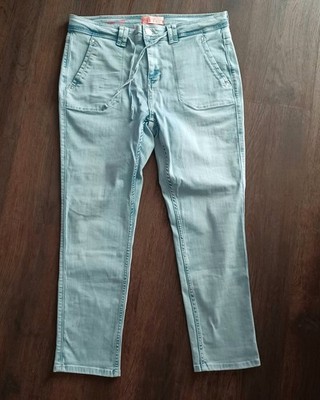 Street One 7/8 Stretch Damen  Jeans wie NEU Größe 31 / 28 hell blau Capri Slim