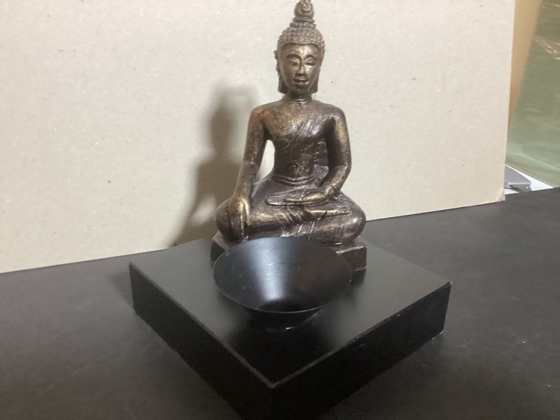 vintage seated Buddha