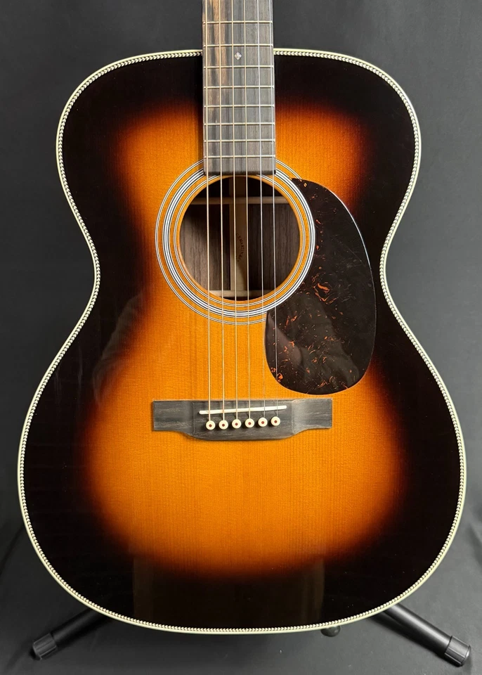 Martin 000-28 1935 Sunburst Auditorium Акустическая Гитара Sunburst с Чехлом - Изображение 2 из 4