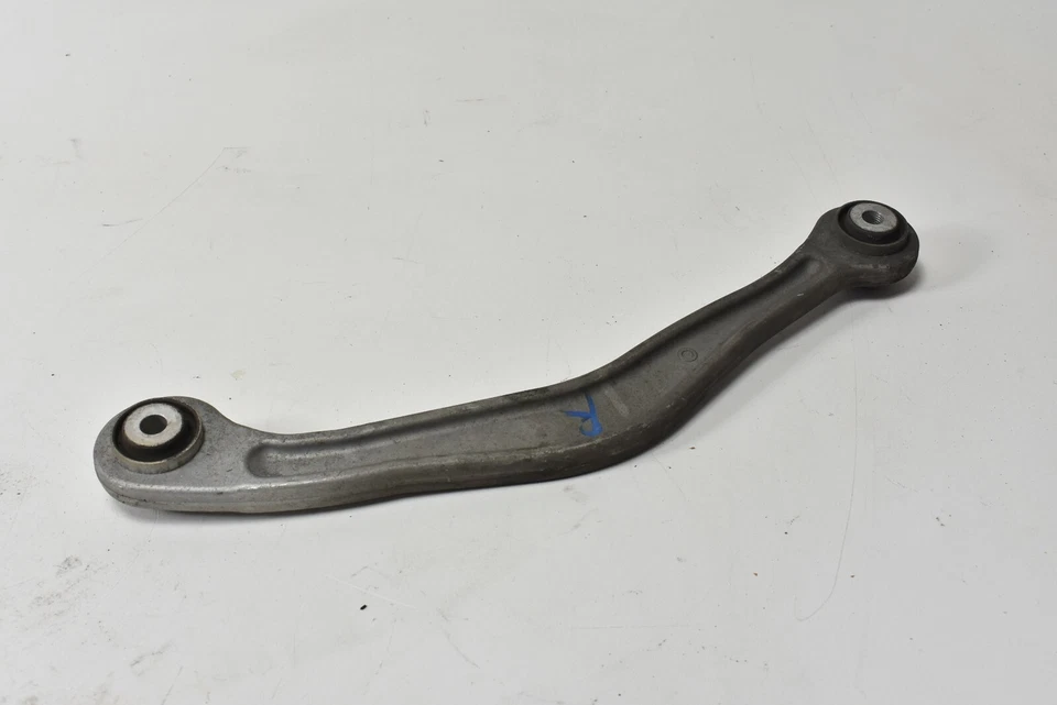 Brazo de puntal delantero superior trasero derecho para S450 S550 CL550 CL63 S63 AMG S400 híbrido Foto 2 de 4