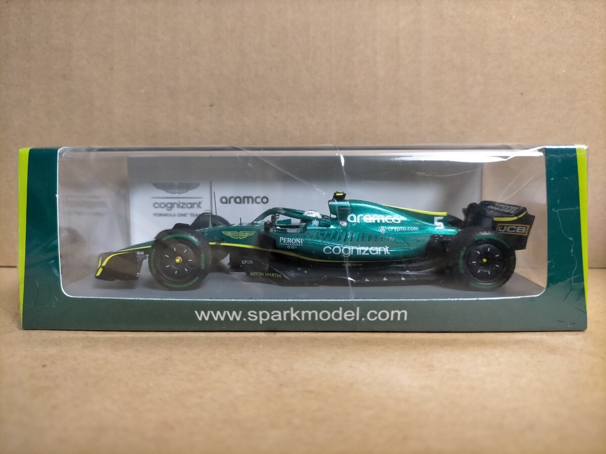SPARK 1/43 Aston Martin Cognizant Aramco Mercedes F1 AMR22 S.Vettel No.5 2022