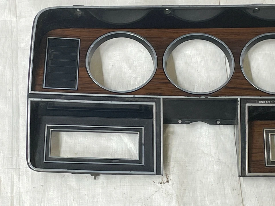 1981 - 1993 年道奇 Ram 4x4 Dash 边框木纹卡车仪表簇外壳  — 第 4/4 张图片