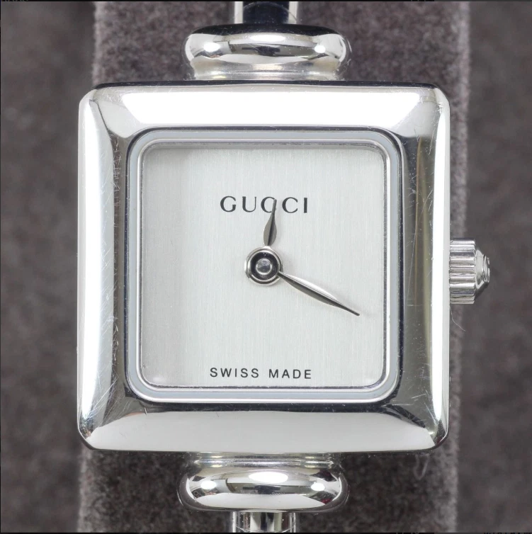 Montre Femme Vintage GUCCI 1900L Cadran Argent Quartz Fonctionne Excellent