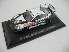 Ebbro 1:43 Model 292: 910 Rodeo Drive Porsche Advan GT3R, JGTC 2002