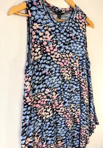 Lane Bryant Women's Top Sleeveless Floral Extreme Swing Blue Pink Size 10/12 - Picture 4 of 6