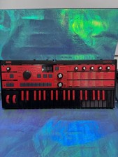 KORG MICROKORG SYNTHESIZER/VOCODER XL+BKRD LIMITED BLACK&RED UNBOXED