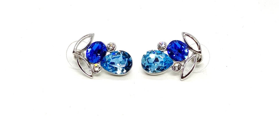 Brincos de cristal Swarovski Elements folheados a ouro branco 18K com parafuso prisioneiro azul - Imagem 2 de 4