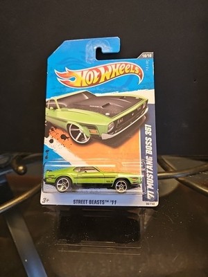 2011 Hot Wheels Street Beasts '71 Mustang Boss 351 #96 Green