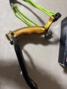 COOY SLINGSHOT  hunter in the field Wrist Sling Rocket Professional WOOD HANDLE