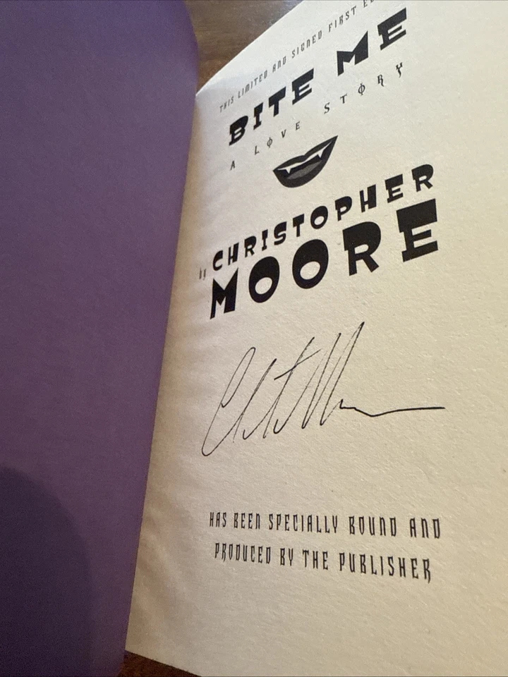SIGNED Bite Me by Christopher Moore HC 1/1 Unread Vampire Love Story - Image 3 of 4